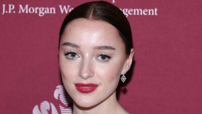 Phoebe Dynevor's Plunging Gown Is the Perfect Complement to Her Brunette Era - www.glamour.com - Britain