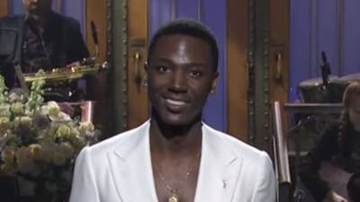 ‘SNL’: Jerrod Carmichael Talks Coming Out, Refuses To Talk About Will Smith’s Oscars Debacle In Opening Monologue - deadline.com - New York - New York - county Rock
