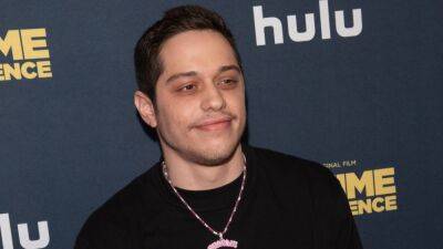 Pete Davidson Returns To Stand-Up, Makes Kanye West Jokes In First Comedy Set In Three Years - deadline.com - county Davidson