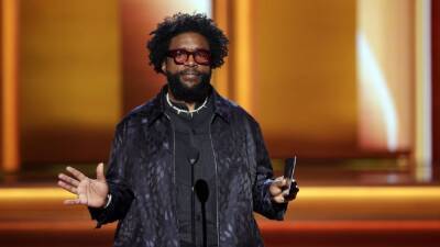 Questlove Addresses the Oscars Slap One Week Later at the GRAMMYs - www.etonline.com