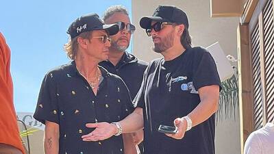 Jonathan Cheban Scott Disick Take Their Bromance To TAO Beach In Las Vegas: Photos - hollywoodlife.com - Las Vegas