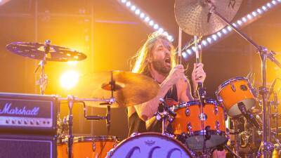 Grammys Airs Extended Tribute To Foo Fighters’ Taylor Hawkins - deadline.com - USA - Colombia - city Bogota, Colombia