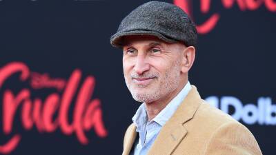 Craig Gillespie To Direct Gamestop Stock Pic For MGM Based On Ben Mezrich’s Book ‘The Antisocial Network’ - deadline.com - New York