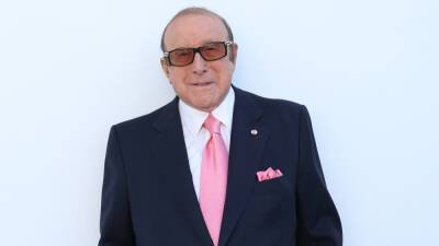 Clive Davis Shares ‘Clive-isms’ on Music, Artists, His History, and Keeping an Open Mind - variety.com - New York - city Brooklyn - city Columbia - city Santana - Houston