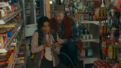 'Unplugging' Trailer: Eva Longoria and Matt Walsh Get Wild While Detoxing From Technology (Exclusive) - www.etonline.com - Oklahoma - city Santiago