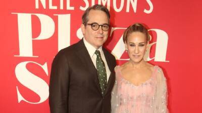 Sarah Jessica Parker and Matthew Broderick Test Positive for COVID-19, 'Plaza Suite' Performance Canceled - www.etonline.com - New York
