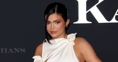 Kylie Jenner Makes Postpartum Red Carpet Return in Latex Dress at ‘The Kardashians’ Premiere: Photos - www.usmagazine.com - Los Angeles