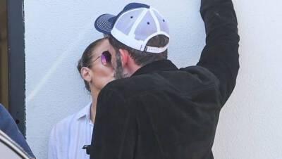 Jennifer Lopez Ben Affleck Passionately Kiss Hours Before Announcing Engagement: Photos - hollywoodlife.com - California