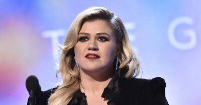 Kelly Clarkson Reveals Why She ‘Almost Cried’ on 1st Mother’s Day After Finalizing Brandon Blackstock Divorce - www.usmagazine.com - USA - Texas - Montana