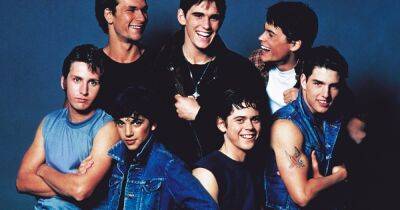 ‘The Outsiders’ Cast: Where Are They Now? - www.usmagazine.com - Britain - city Sandy