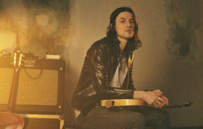 James Bay on new album ‘Leap’: “It’s a cohesive album, born out of the least cohesive time” - www.nme.com