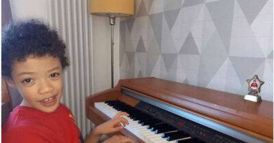 Piano-playing internet star Lennie makes 25 times his fundraising target - www.msn.com - city Sheffield