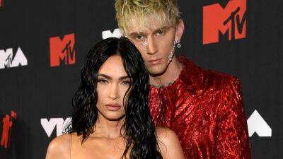 Megan Fox Reveals Her One Request for Special Occasions With Fiancé Machine Gun Kelly (Exclusive) - www.etonline.com - Los Angeles