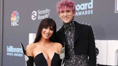 Megan Fox & Machine Gun Kelly Say There'll Be 'Tears' While Celebrating Her Birthday in the Desert (Exclusive) - www.etonline.com - Las Vegas