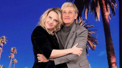 Kate McKinnon Brings Ellen DeGeneres to Tears With Letter She ‘Would’ve Written’ to Her When She Was 13 (Video) - thewrap.com