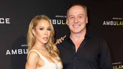 ‘Real Housewives of Miami’ Star Lisa Hochstein and Husband Lenny Split, Says She Was 'Blindsided' - www.etonline.com