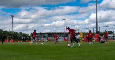 Three Manchester United players return to training - www.manchestereveningnews.co.uk - Manchester - Sancho