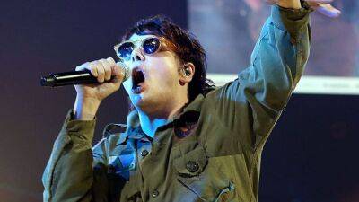 Watch My Chemical Romance debut new material as reunion tour begins - www.thefader.com