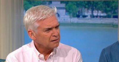 Phillip Schofield takes aim at 'incredibly thin' Victoria Beckham after comments - www.dailyrecord.co.uk