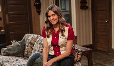 ‘Kevin Can Wait’ Alum Erinn Hayes To Guest Star On Season 2 Of ‘Kevin Can F**k Himself’ - deadline.com