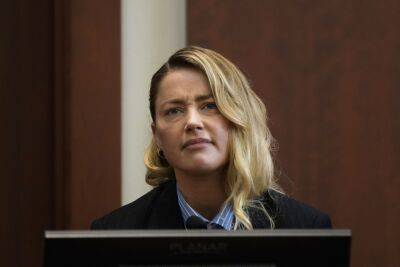 Amber Heard’s Friend Says She Saw Bruises Inflicted By Depp - etcanada.com - Washington - Virginia - county Fairfax