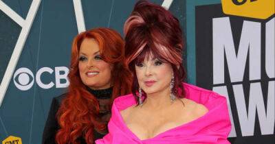 Wynonna and Ashley Judd tear up at late mom Naomi Judd's Country Music Hall of Fame induction - www.msn.com - Tennessee