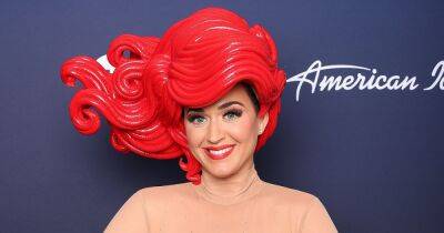 Katy Perry Wipes Out on ‘American Idol’ While Dressed as Ariel: ‘Hell With Mermaids!’ - www.usmagazine.com - USA - California
