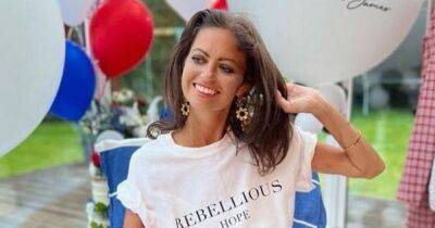 Deborah James raises £75k as InTheStyle charity T-shirt sells out in just hours - www.ok.co.uk
