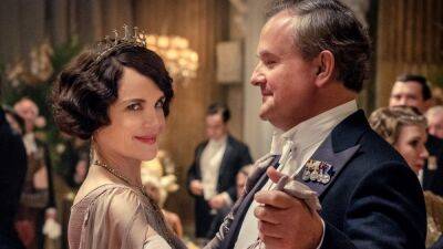 ‘Downton Abbey’ Recap: What Happened in the First Movie? (Video) - thewrap.com - France - county King And Queen - county King George
