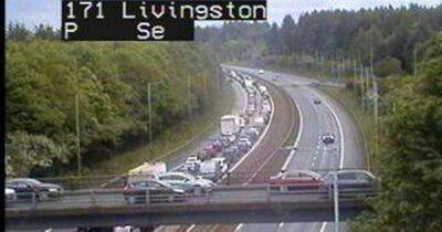One vehicle crash in which car 'rolled over 10 times' closes both lanes of M8 - www.dailyrecord.co.uk - Scotland