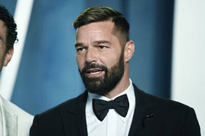 Ricky Martin To Lead Apple TV+ Period Comedy ‘Mrs. American Pie’ From Laura Dern & Abe Sylvia - deadline.com - USA - Puerto Rico - county Palm Beach