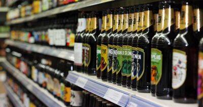 UK 'on brink' of bottled beer shortage as glass stocks plummet and prices soar - www.manchestereveningnews.co.uk - Britain - Scotland - Germany