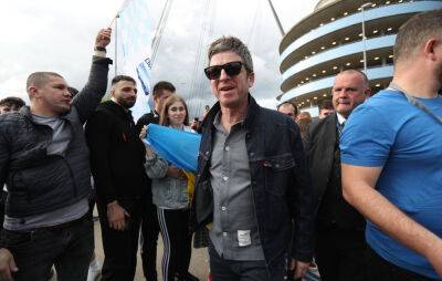 Noel Gallagher accidentally headbutted by Manchester City player’s dad during title celebrations - www.nme.com - Manchester - Germany