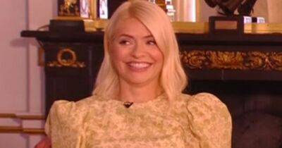 This Morning's Holly Willoughby looks 'absolutely perfect' after panicking at Buckingham Palace - www.manchestereveningnews.co.uk
