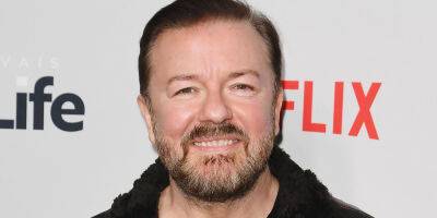 Ricky Gervais Draws Criticism for Mocking Trans People in New Netflix Special - www.justjared.com