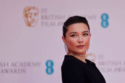 Florence Pugh Shoots Down Will Poulter Dating Rumours: ‘We Went To The Beach With Our Friends’ - etcanada.com