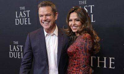 Matt Damon and his wife Luciana Barroso spotted taking romantic stroll in New York - us.hola.com - New York - Miami - New York - California