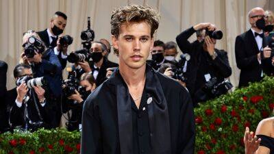 Austin Butler Was 'Rushed to the Hospital' Day After Wrapping 'Elvis,' Says His Body 'Shut Down' - www.etonline.com - county Butler