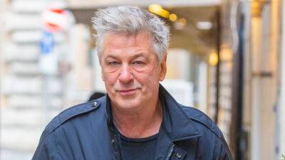Alec Baldwin weighs in on airport workplace safety in since-deleted Instagram post - www.foxnews.com