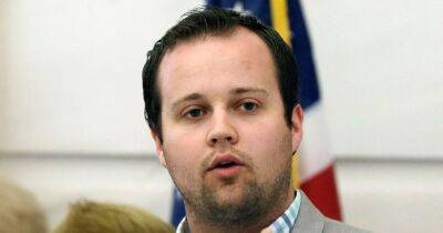 Josh Duggar Officially Sentenced to 151 Months in Prison After Being Convicted on Child Pornography Charges - www.usmagazine.com - state Arkansas