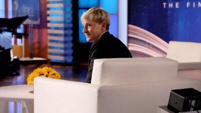 Ellen DeGeneres Says a Tearful Farewell to Daytime Talk Show After 19 Seasons - www.etonline.com