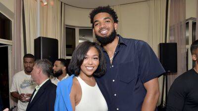 Jordyn Woods and Karl-Anthony Towns Join Vice President Kamala Harris in Advocating for Police Reform - www.etonline.com - county Woods - county Harris - Columbia - city Karl-Anthony
