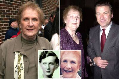 Alec Baldwin announces death of his mother, 92, in heartfelt post - nypost.com - New York - city Syracuse, state New York