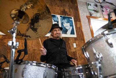 Alan White, longtime drummer for prog rock’s Yes, dead at 72 - nypost.com - Britain - Seattle - county Durham