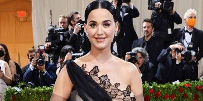 Katy Perry Ditches Her 'Crazy' Style at Met Gala 2022 For Something Sophisticated - www.justjared.com - New York - USA