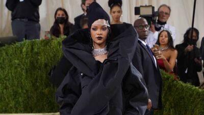 Rihanna Honored With Marble Statue at 2022 Met Gala - www.etonline.com