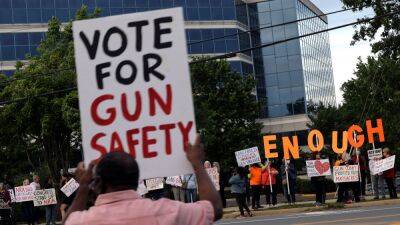 New York Times Links Legally Obtained Guns With 15 Mass Shootings - thewrap.com - New York - Texas - California - Atlanta - Florida - Las Vegas - New York - Houston - city Orlando - county Uvalde