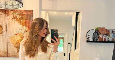 Coronation Street's Brooke Vincent debuts new hair as she makes most of kid-free dinner date - www.manchestereveningnews.co.uk - county Price - city Sanderson