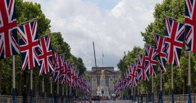 Jubilee celebrations day by day as UK gears up for Bank Holiday weekend - www.manchestereveningnews.co.uk - Britain - Scotland - Ireland - county Garden - city London, county Park