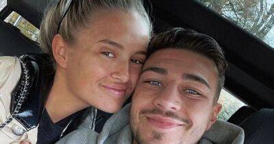 Molly-Mae Hague signs herself 'out of office' as she enjoys makeup-free day in LA with Tommy Fury - www.manchestereveningnews.co.uk - USA - California - Hague